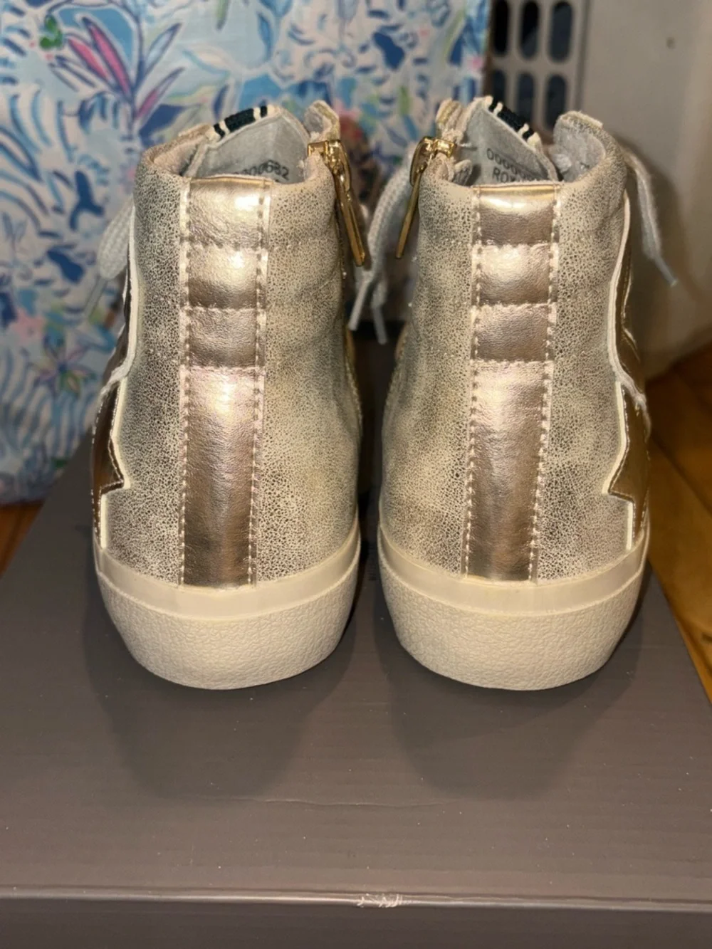 NWT Shu Shop Roxanne Gold Distressed Sneaker Size 8